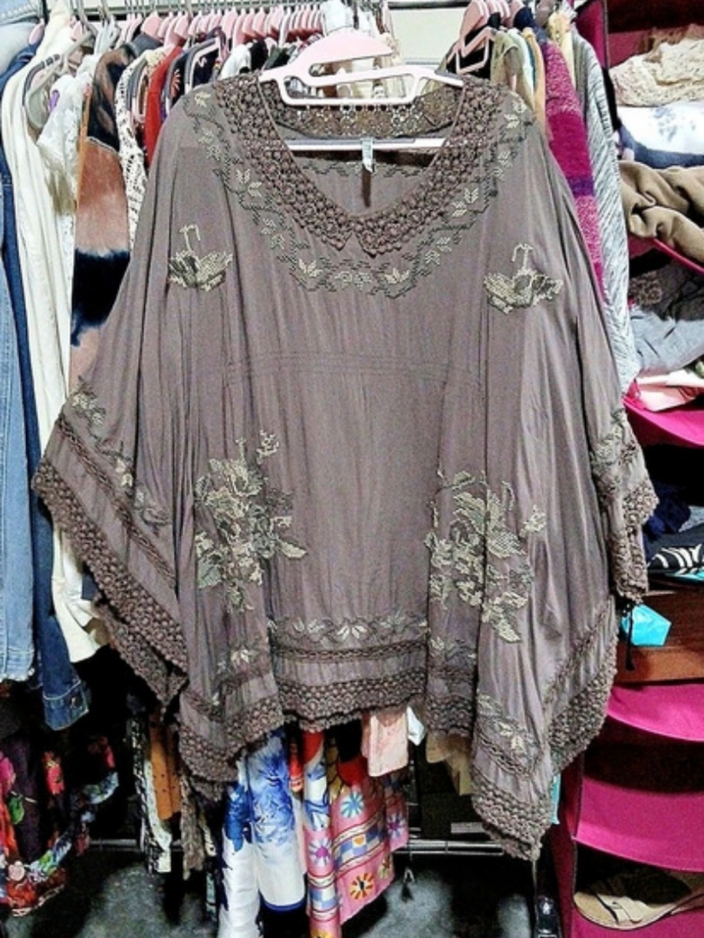Monoreno Embroidered Lace Trim Tunic in Brown